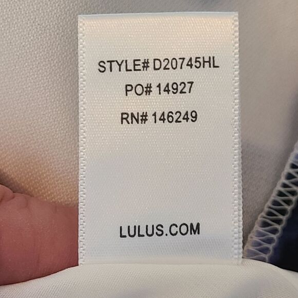 LULU"S Seeing Chic Blue and Ivory Print Skater Dress Womens S NWT Style 338362 - Picture 14 of 16